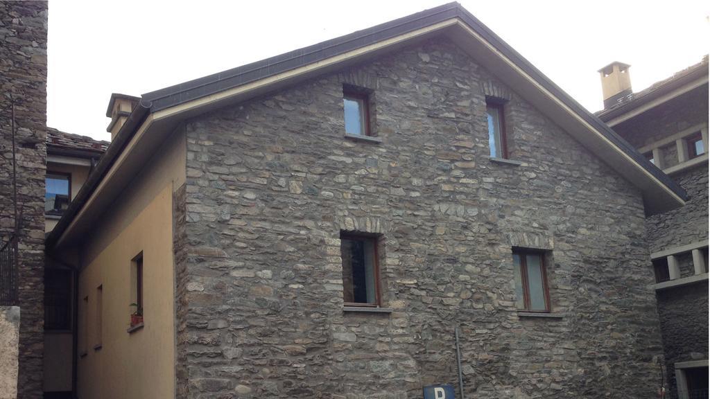 Le Joli Coin Du Passage Lägenhet Aosta Exteriör bild