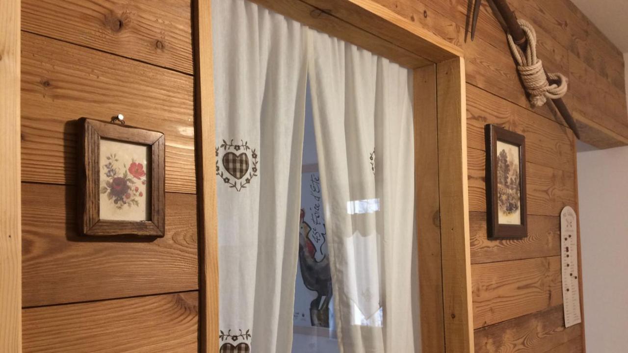 Le Joli Coin Du Passage Lägenhet Aosta Exteriör bild